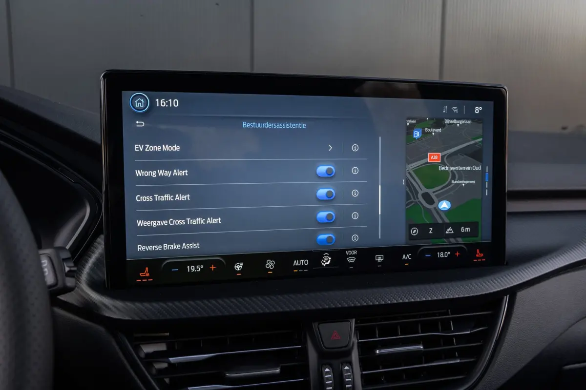 2.5 PHEV ST-Line | BLACK-PACK | Panoramadak | Trekhaak | Adaptive Cruise | BLIIS | 360 camera
