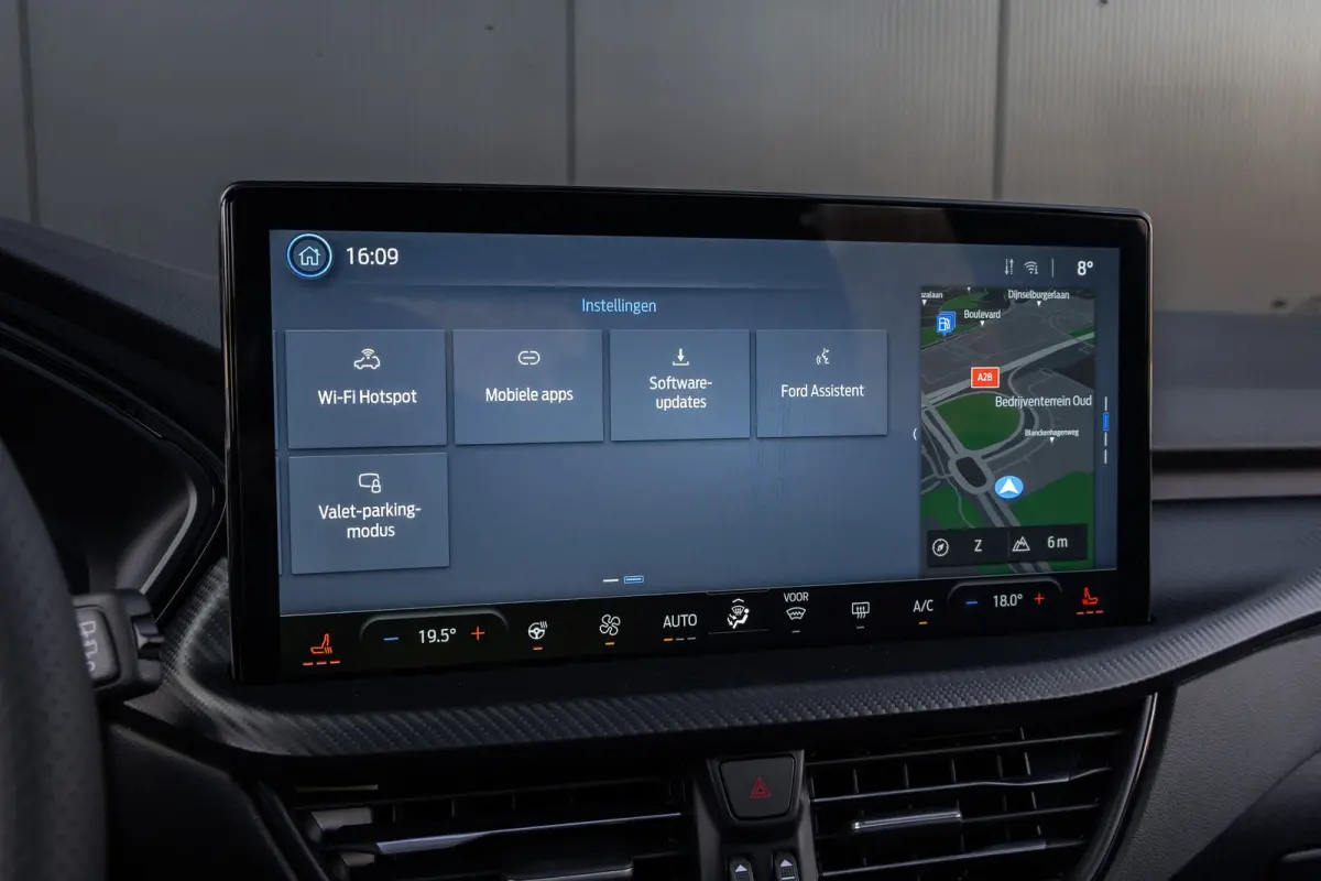 2.5 PHEV ST-Line | BLACK-PACK | Panoramadak | Trekhaak | Adaptive Cruise | BLIIS | 360 camera
