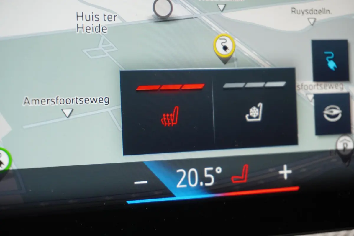 xDrive60 M Sportpakket | Glazen panoramadak Sky Lounge | Driving Assistant Professional | Parking Assistant professional | Stoelventilatie voorstoelen