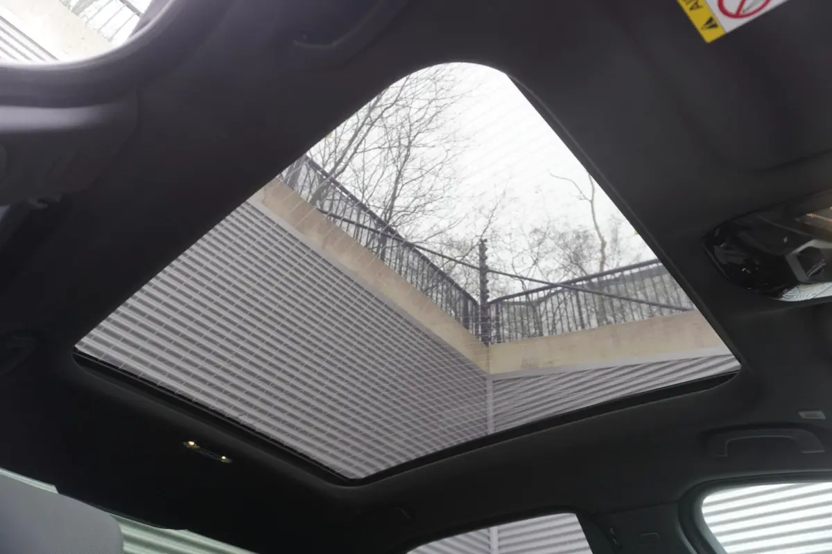 xDrive60 M Sportpakket | Glazen panoramadak Sky Lounge | Driving Assistant Professional | Parking Assistant professional | Stoelventilatie voorstoelen