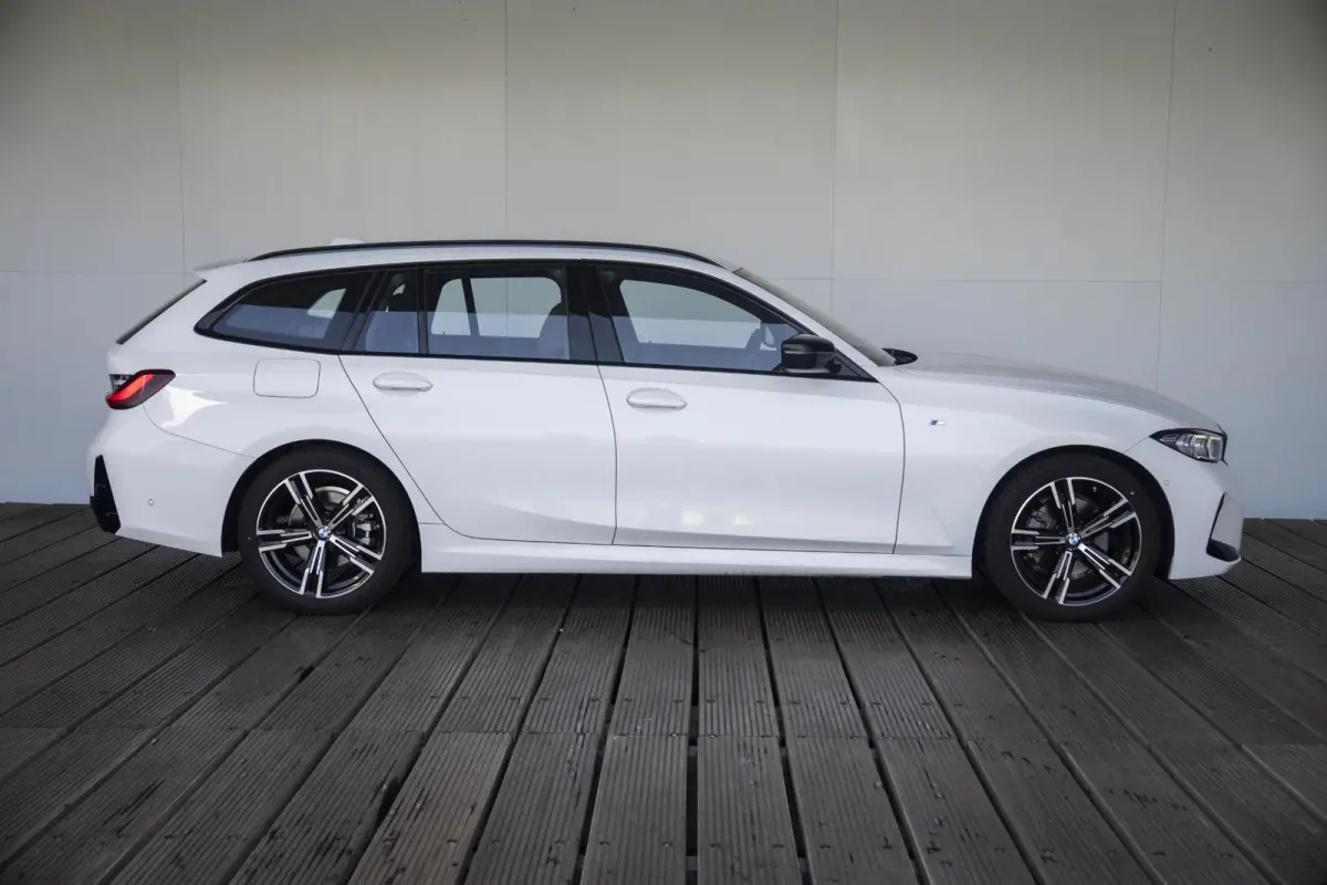 320i | M Sportpakket | Elektrisch verwarmde voorstoelen | Sportstoelen |