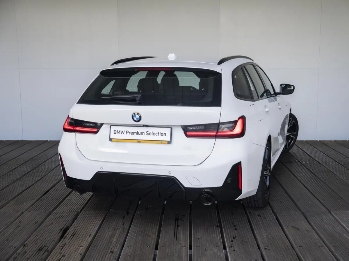 320i | M Sportpakket | Elektrisch verwarmde voorstoelen | Sportstoelen |