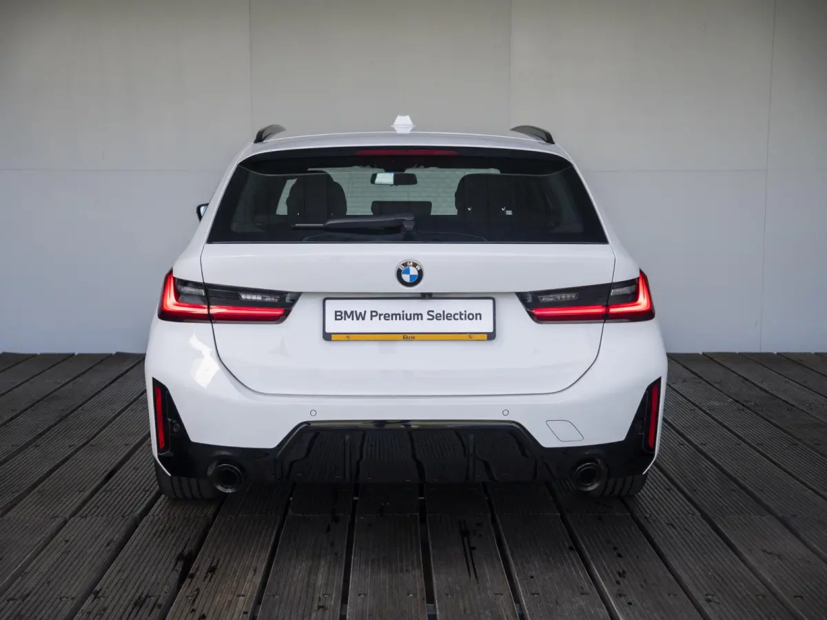 320i | M Sportpakket | Elektrisch verwarmde voorstoelen | Sportstoelen |