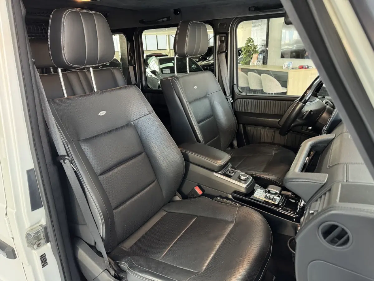 G 63 AMG V8 571PK SCHUIFDAK UNIEK G63