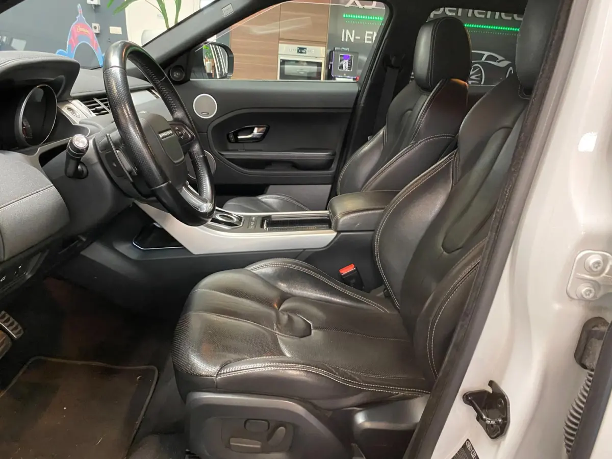 2.0 Si 4WD Dynamic LEER NAVI TREKH