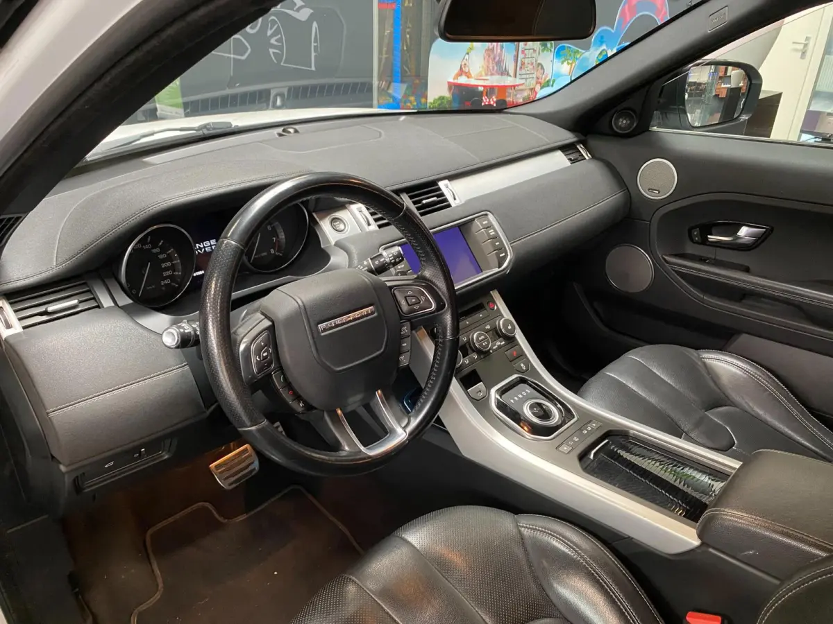 2.0 Si 4WD Dynamic LEER NAVI TREKH