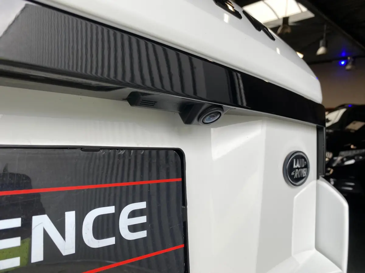 2.0 Si 4WD Dynamic LEER NAVI TREKH