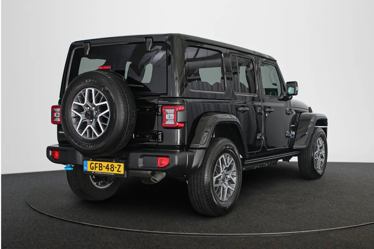 4xe 380 Sahara / Leder / Navi / Keyless