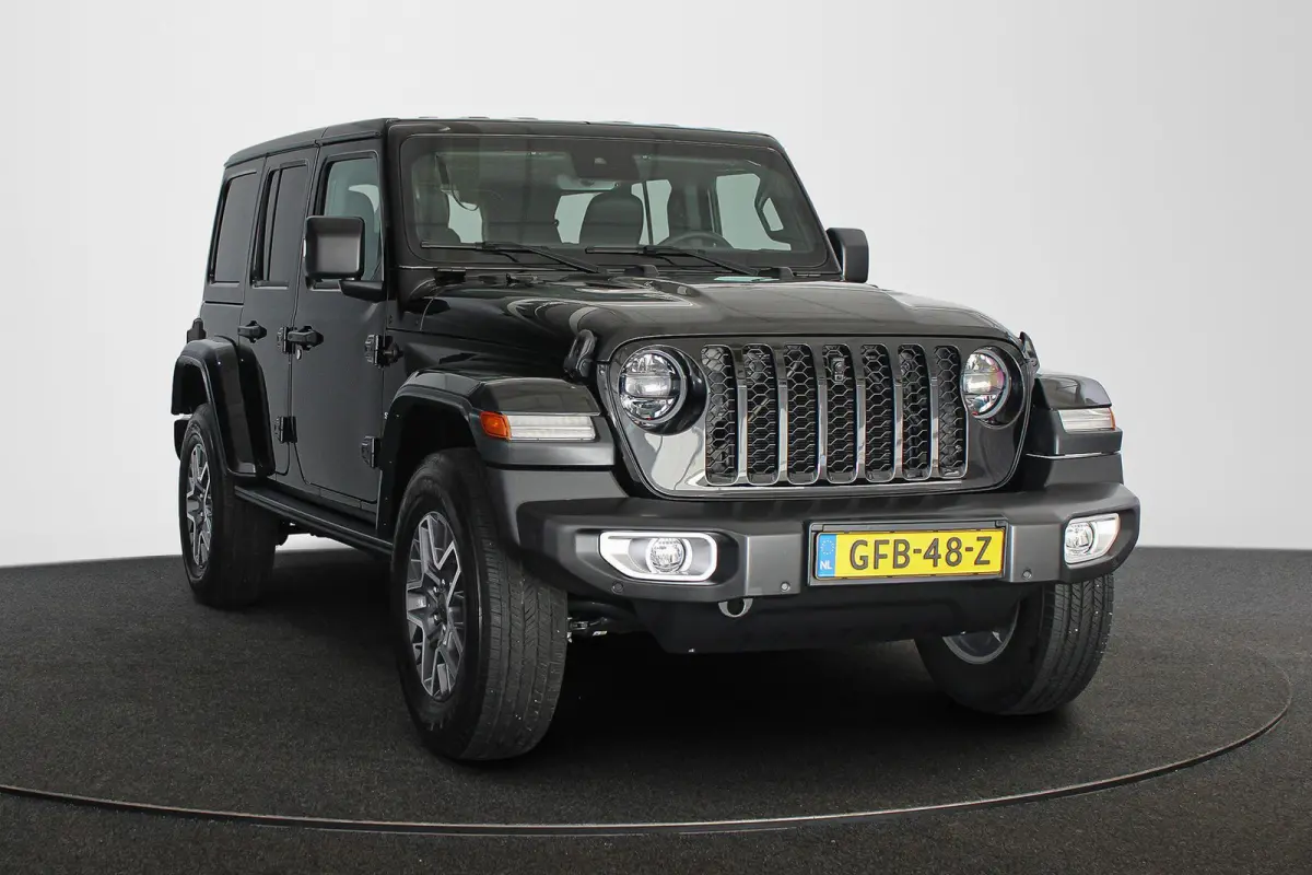 4xe 380 Sahara / Leder / Navi / Keyless