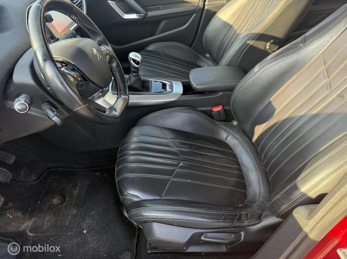 1.6 BlueHDI Blue Lease Premium ex bpm