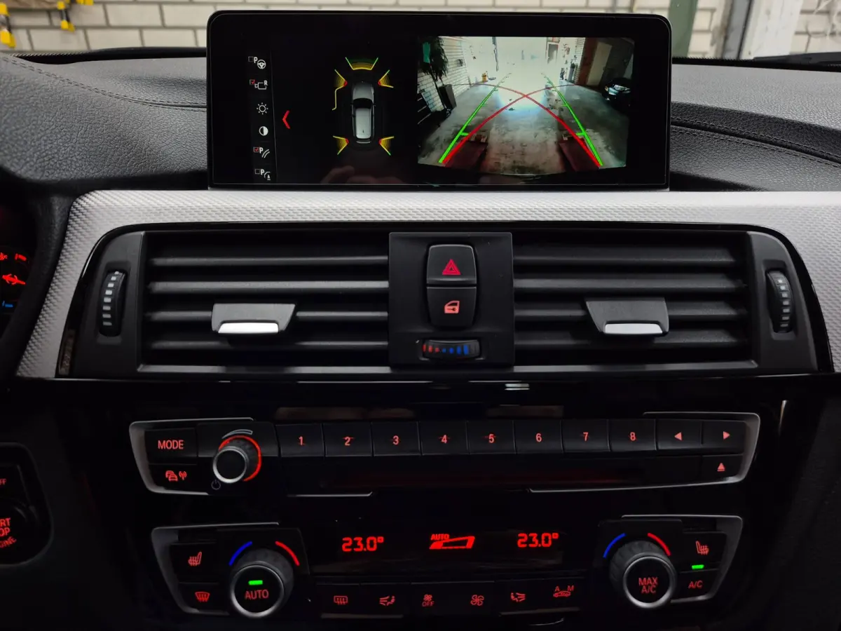 M Sport F31 6WB Apple CarPlay Shadowline 360* Camera Lm velgen Breedset NAP NL M Sport Corporate Lease