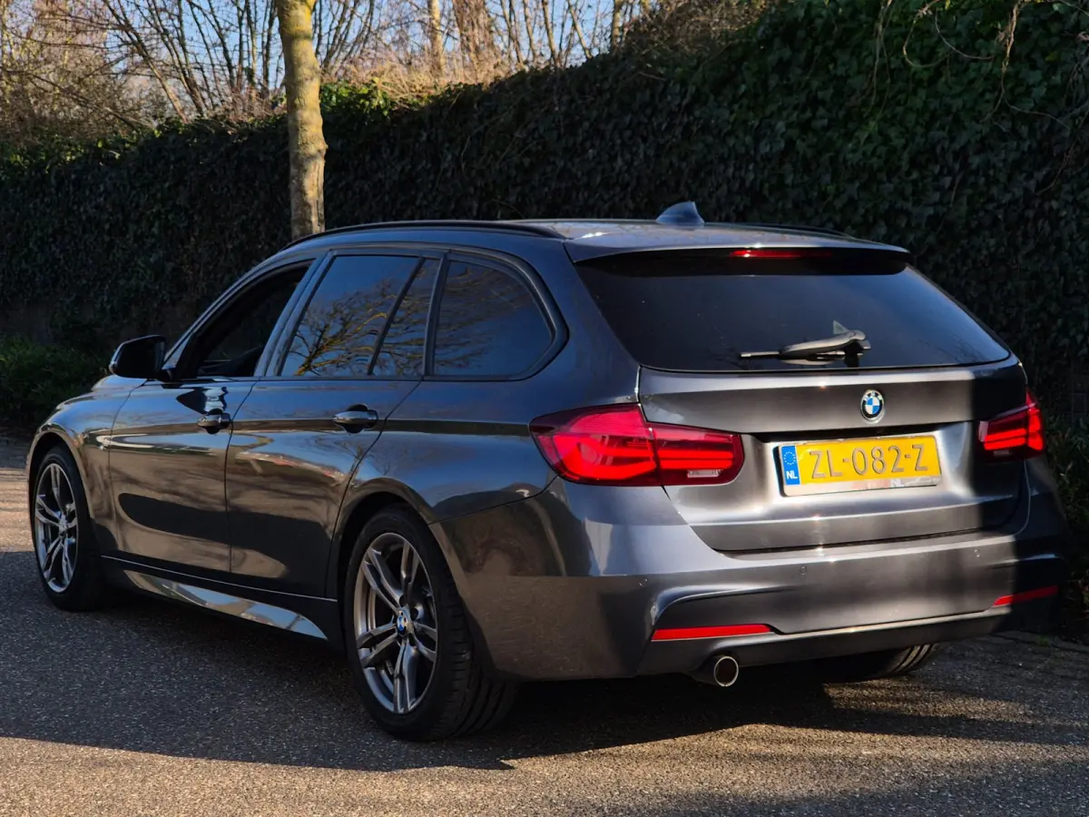 M Sport F31 6WB Apple CarPlay Shadowline 360* Camera Lm velgen Breedset NAP NL M Sport Corporate Lease