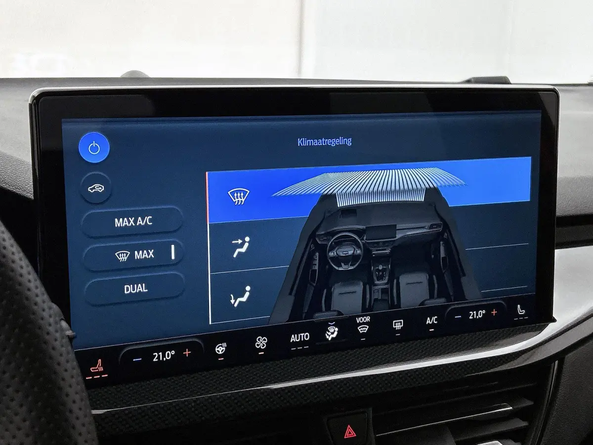 1.0 EcoBoost Hybrid ST Line X | Adaptieve Cruise Control | Achteruitrijcamera | Stoel- stuurverwarming | Keyless Entry | VOL!