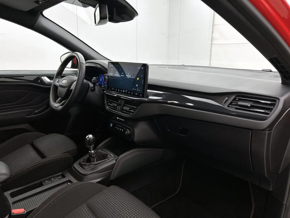 1.0 EcoBoost Hybrid ST Line X | Adaptieve Cruise Control | Achteruitrijcamera | Stoel- stuurverwarming | Keyless Entry | VOL!