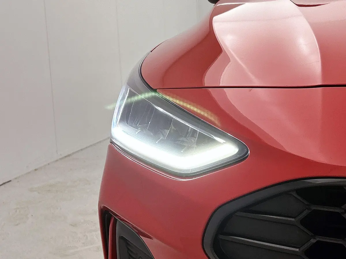 1.0 EcoBoost Hybrid ST Line X | Adaptieve Cruise Control | Achteruitrijcamera | Stoel- stuurverwarming | Keyless Entry | VOL!