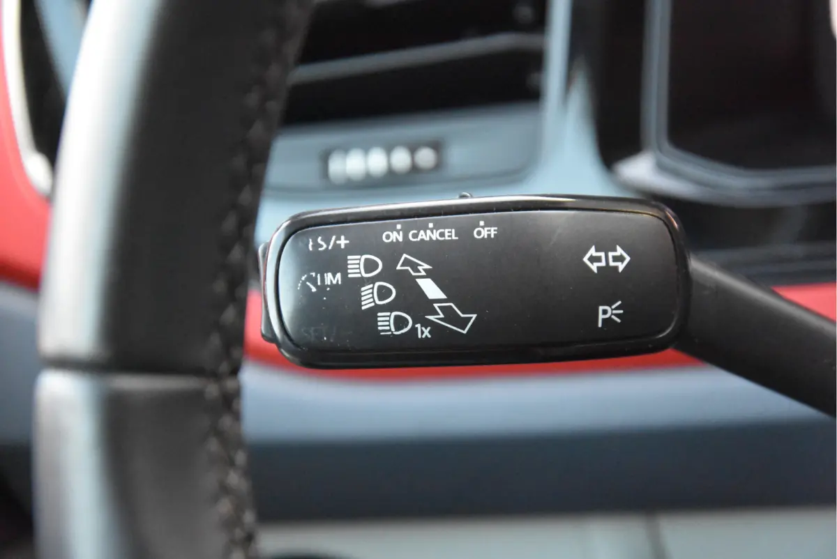 1.0 TSI 116 PK Beats*Virtueel cockpit*LED*stoelverw.*navi*carplay*