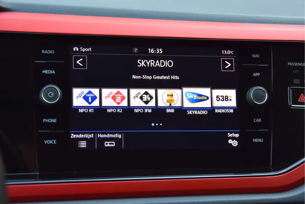 1.0 TSI 116 PK Beats*Virtueel cockpit*LED*stoelverw.*navi*carplay*