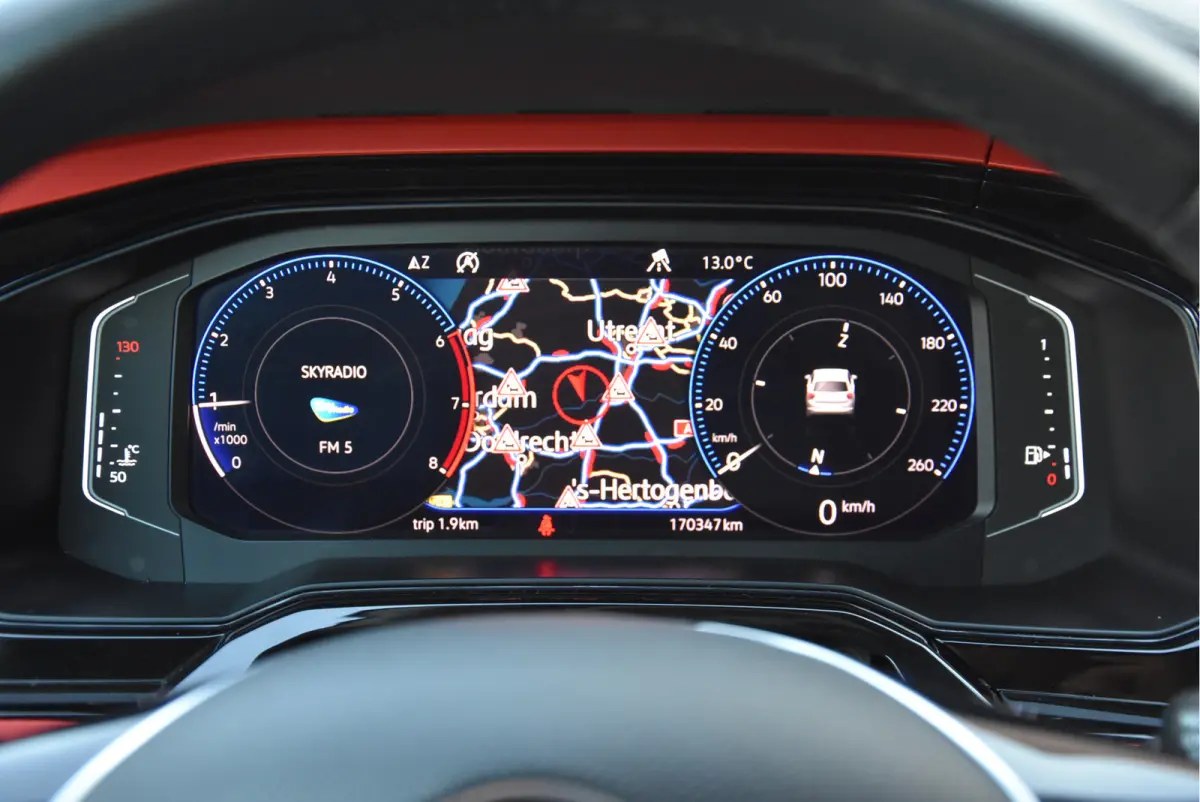1.0 TSI 116 PK Beats*Virtueel cockpit*LED*stoelverw.*navi*carplay*