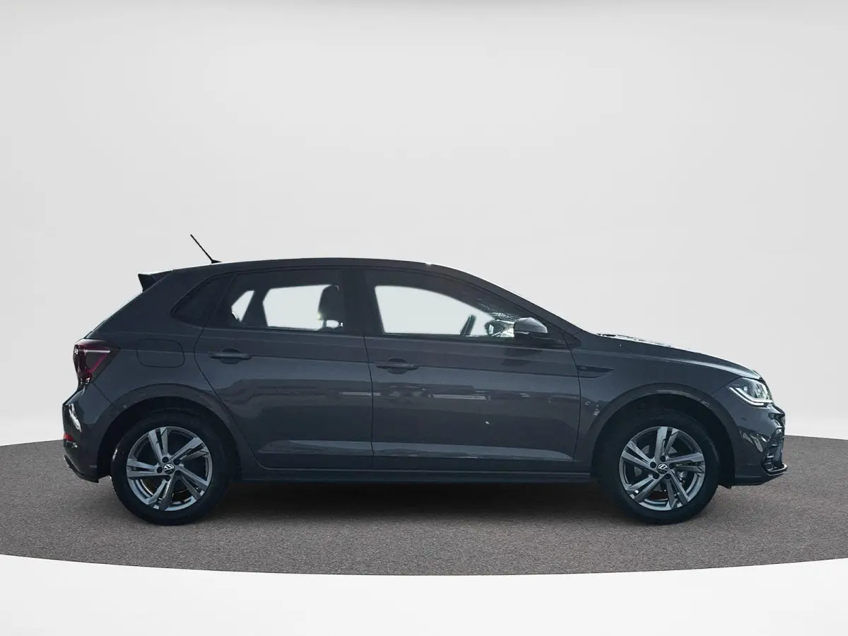 1.0 TSI R-Line | 95 pk | IQ Light | A-Camera | Automaat | App Connect | Lane Assist | Clima | ACC |