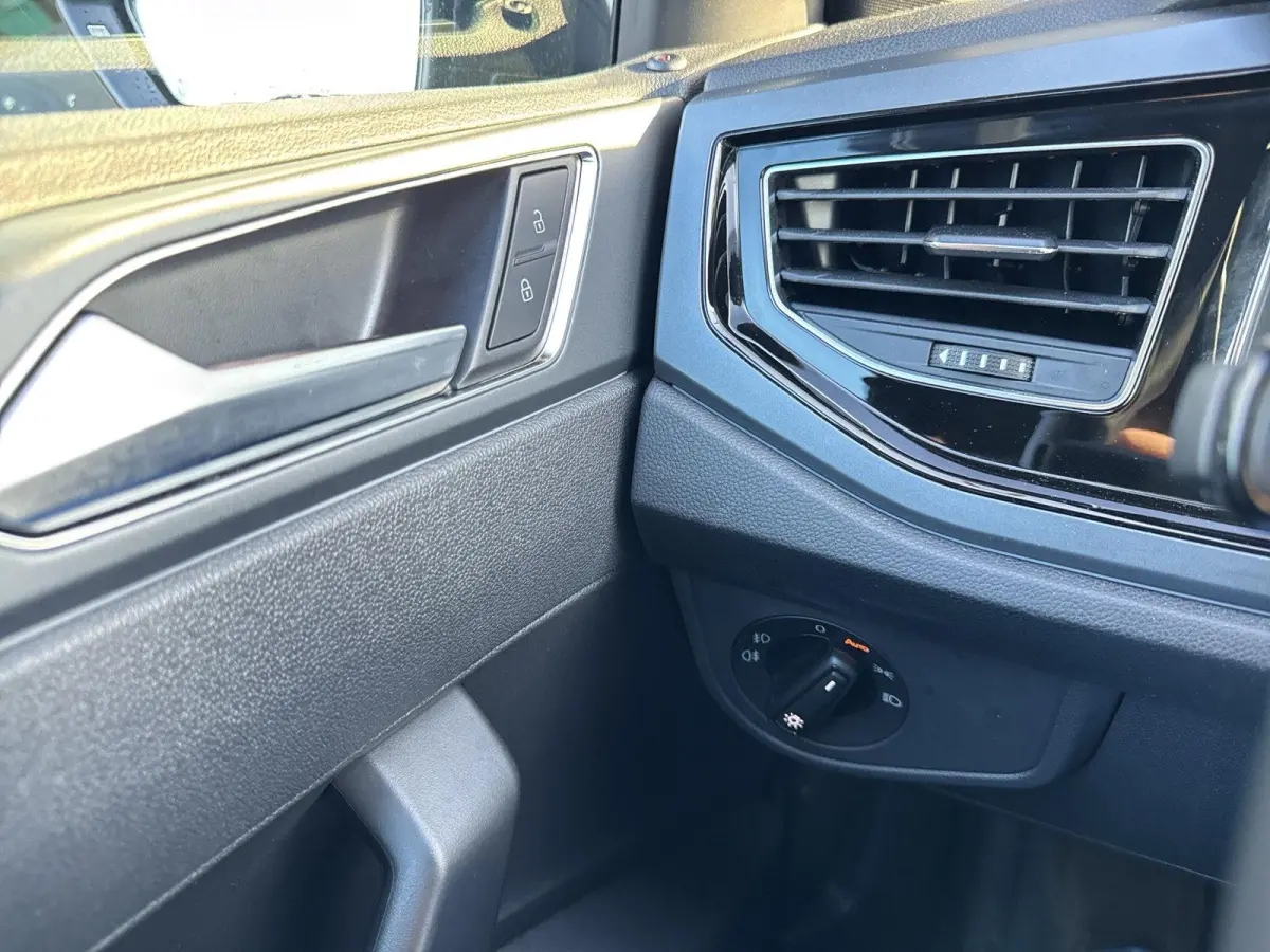1.0 TSI R-Line | 95 pk | IQ Light | A-Camera | Automaat | App Connect | Lane Assist | Clima | ACC |