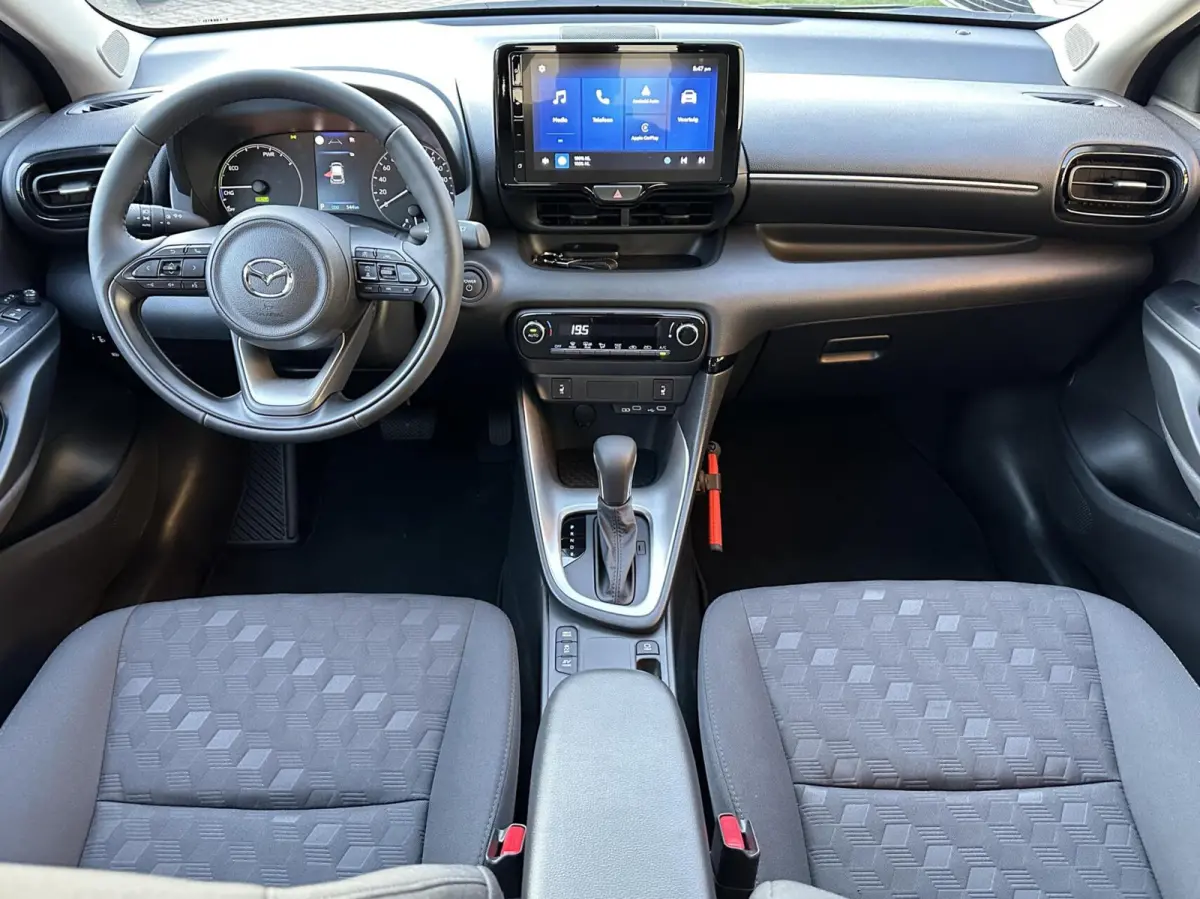 1.5i Exclusive-line Camera Winter pack Carplay PDC 544KM!