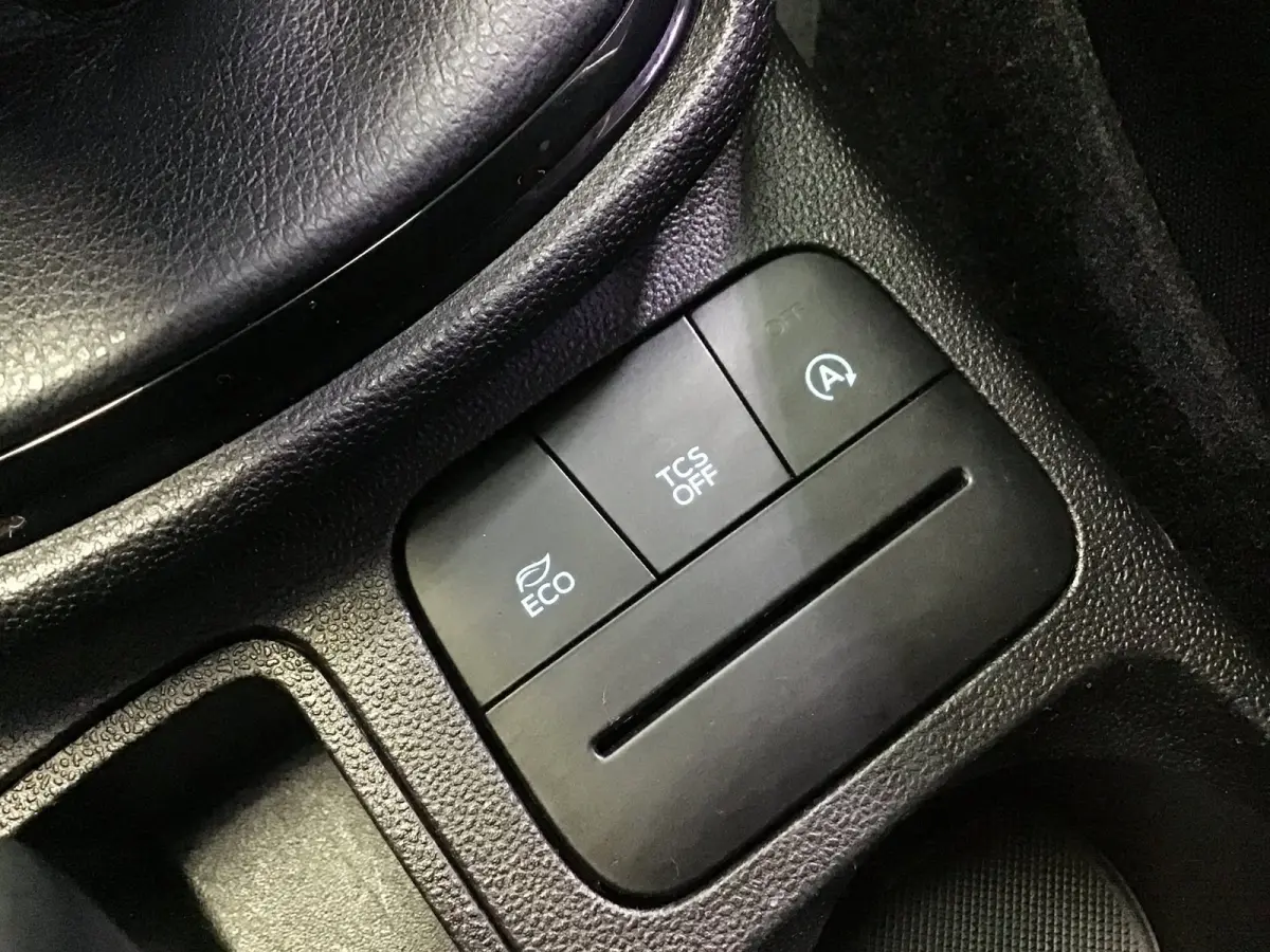 1.0 EcoBoost Titanium I New Apk + Kln Brt I Airco I Cruise I Stoelverw I 100PK I Park.sens I BT I Compl. Onderhouden .