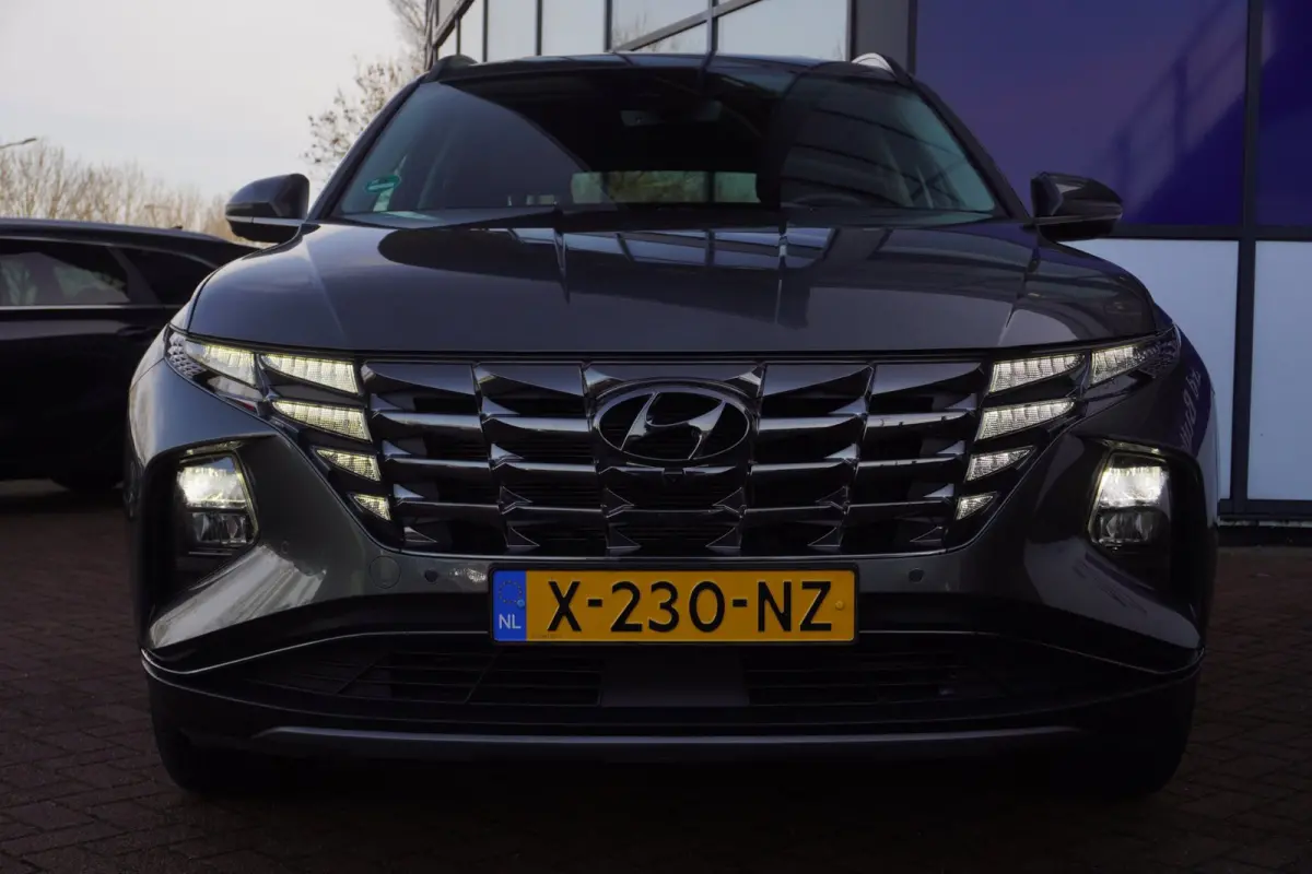 1.6 T-GDI PHEV Premium 4WD 265PK / 360"Camera / 1EIG / LED / Volleder / Stoel&Stuur-verw. / ORIG-NL / = SUPER