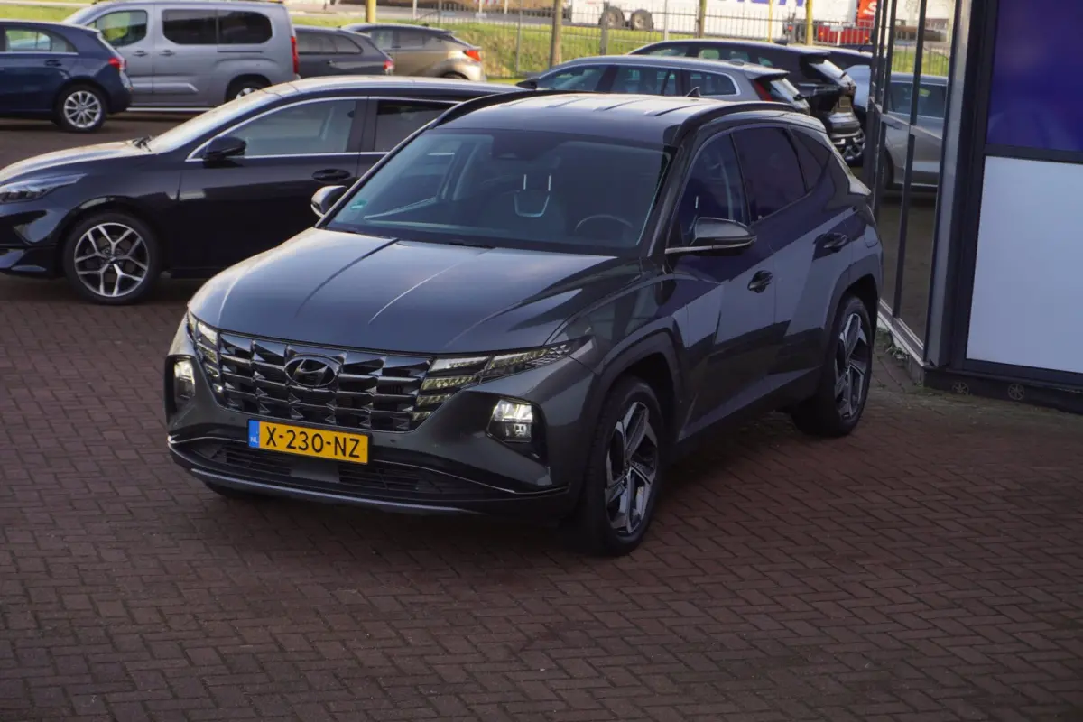 1.6 T-GDI PHEV Premium 4WD 265PK / 360"Camera / 1EIG / LED / Volleder / Stoel&Stuur-verw. / ORIG-NL / = SUPER