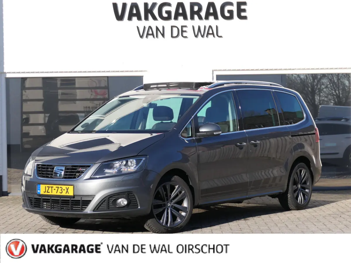 FR-Line | 7-persoons | Panoramadak | Trekhaak | Memory | Keyless | ACC | Elektrische schuifdeuren + achterklep | Stoelverwarming | Achteruitrijcamera