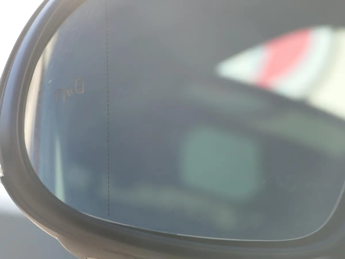FR-Line | 7-persoons | Panoramadak | Trekhaak | Memory | Keyless | ACC | Elektrische schuifdeuren + achterklep | Stoelverwarming | Achteruitrijcamera