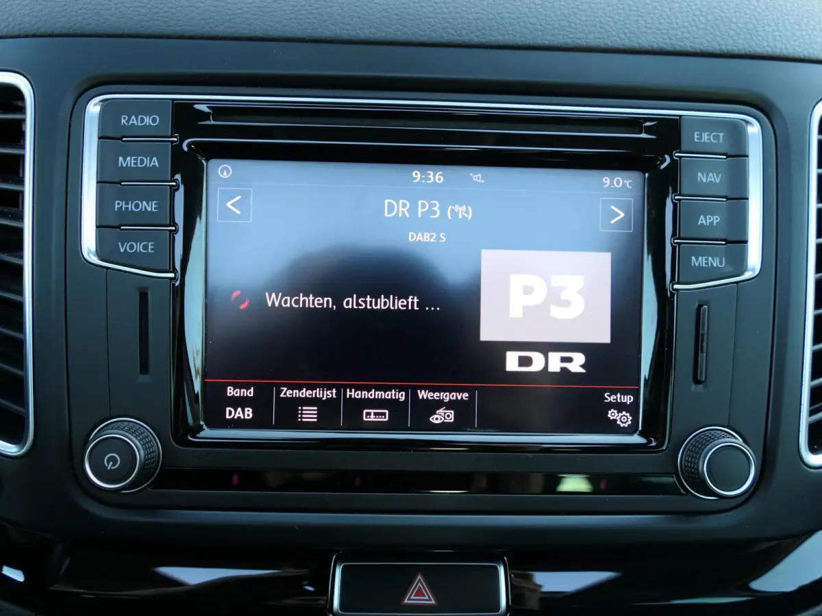 FR-Line | 7-persoons | Panoramadak | Trekhaak | Memory | Keyless | ACC | Elektrische schuifdeuren + achterklep | Stoelverwarming | Achteruitrijcamera