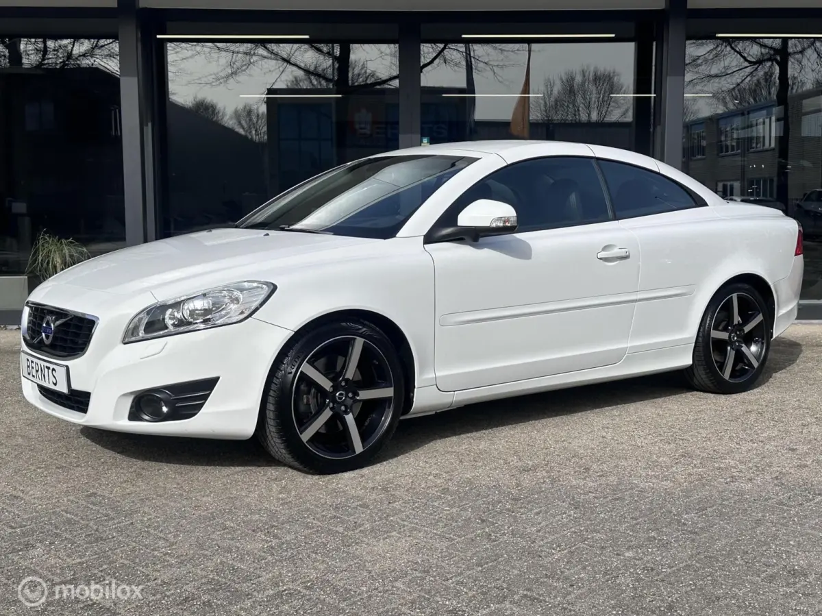 Convertible 2.5 T5 Summum
