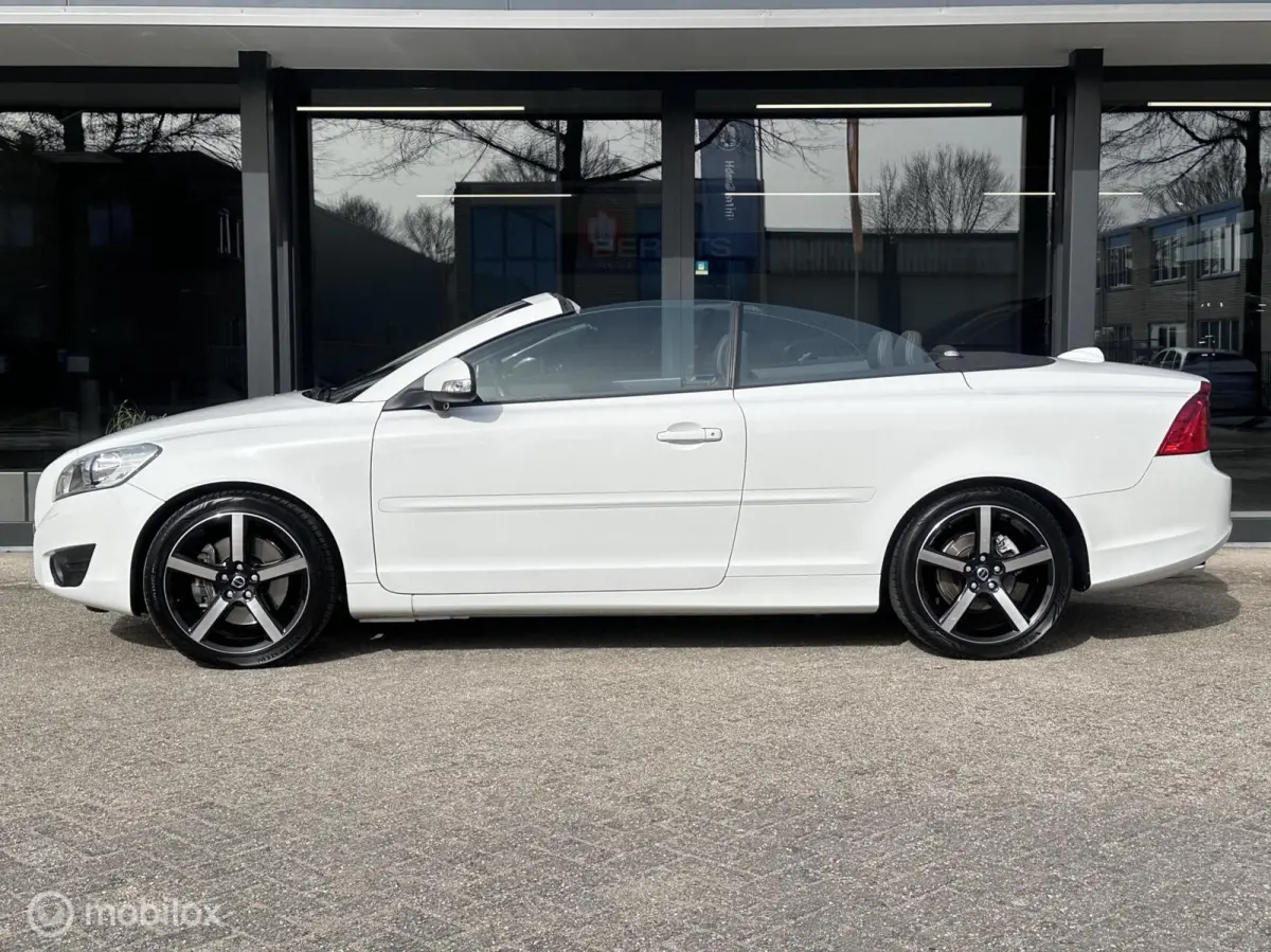 Convertible 2.5 T5 Summum