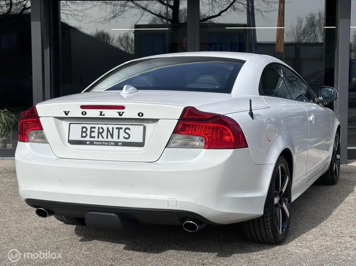 Convertible 2.5 T5 Summum