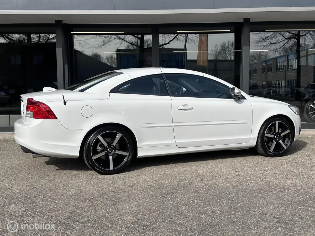 Convertible 2.5 T5 Summum