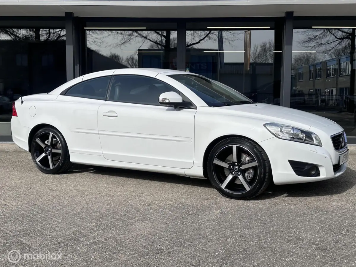 Convertible 2.5 T5 Summum