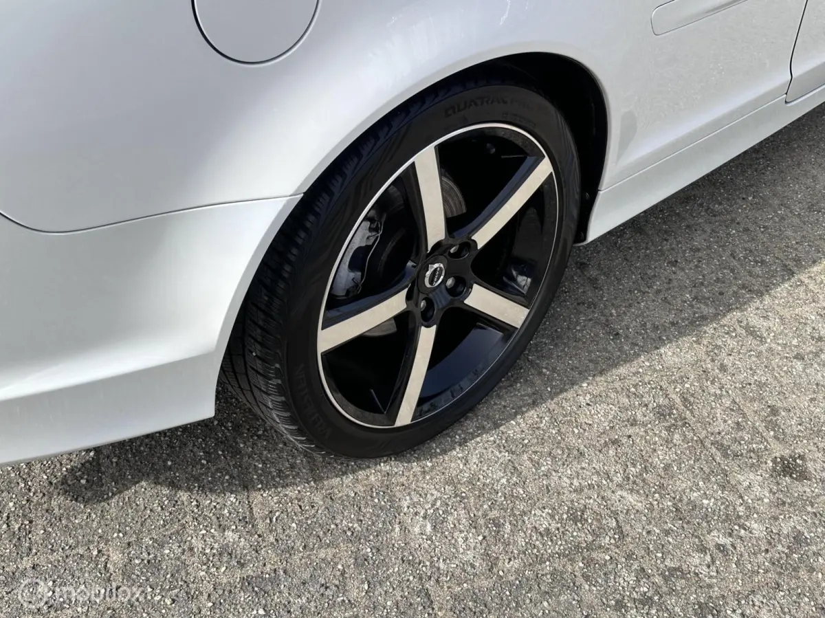 Convertible 2.5 T5 Summum
