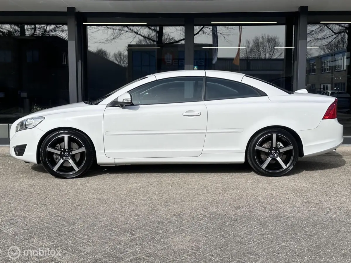 Convertible 2.5 T5 Summum
