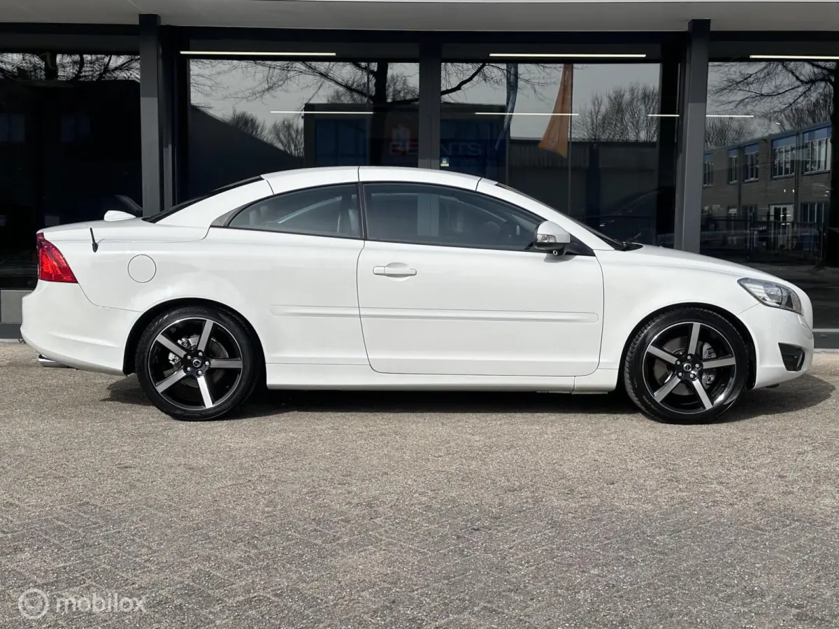 Convertible 2.5 T5 Summum