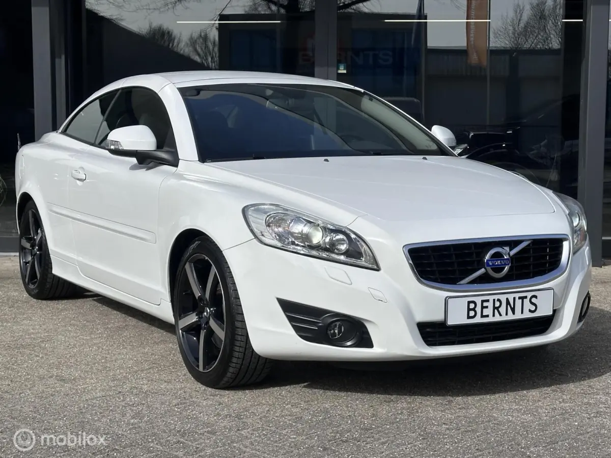 Convertible 2.5 T5 Summum
