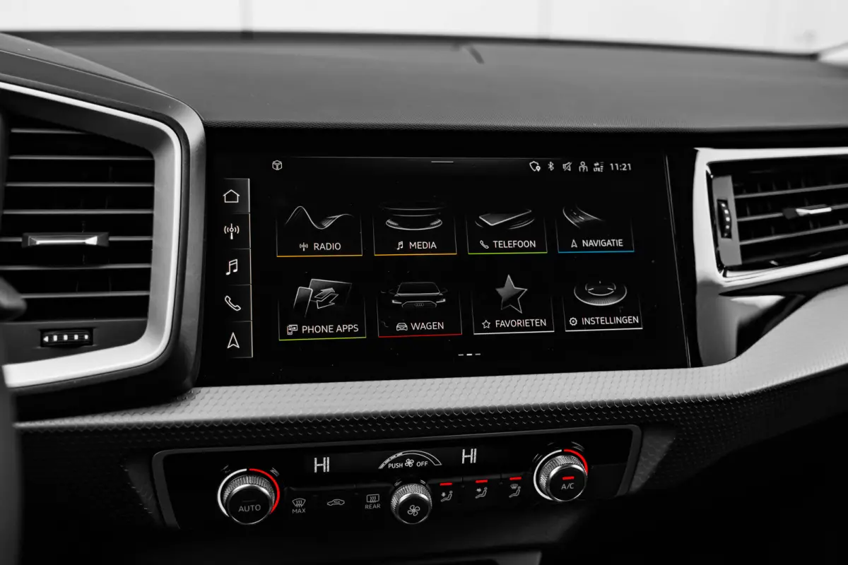 Advanced edition | Airconditioning 2-zone | Audi smartphone interface | Audi virtual cockpit