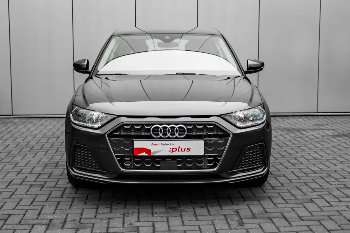 Advanced edition | Airconditioning 2-zone | Audi smartphone interface | Audi virtual cockpit