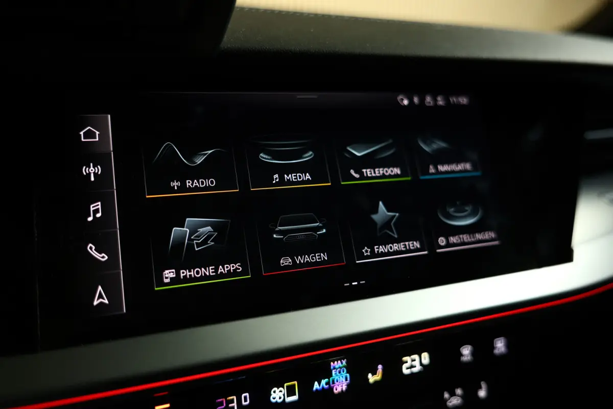 40 TFSI e S-Line PANO VIRTUAL CARPLAY LEDER DAB '21