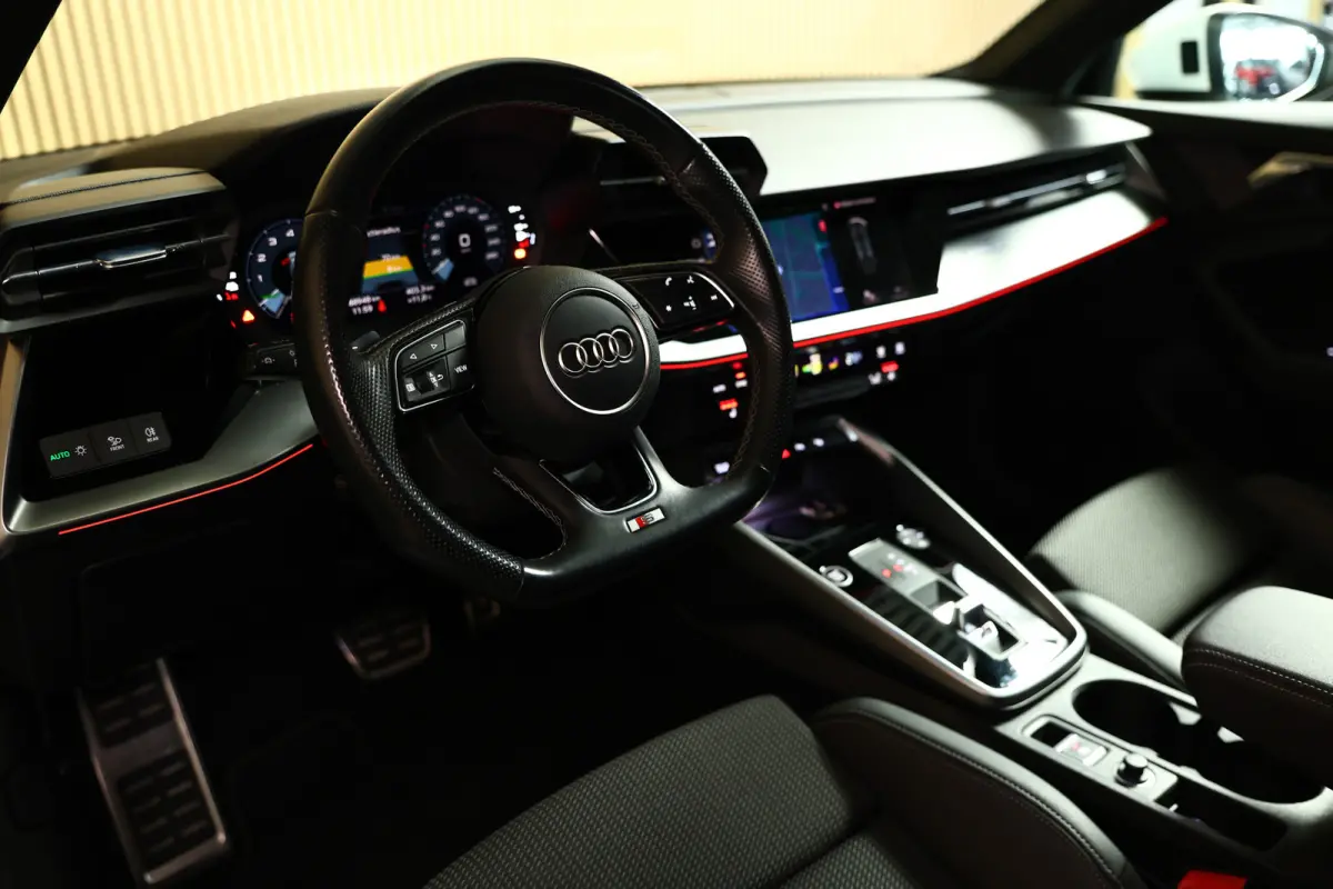 40 TFSI e S-Line PANO VIRTUAL CARPLAY LEDER DAB '21
