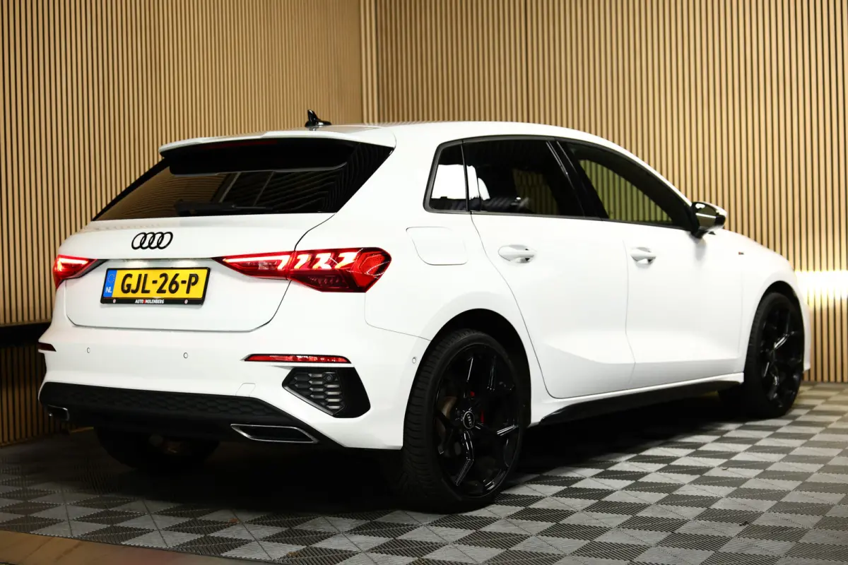 40 TFSI e S-Line PANO VIRTUAL CARPLAY LEDER DAB '21