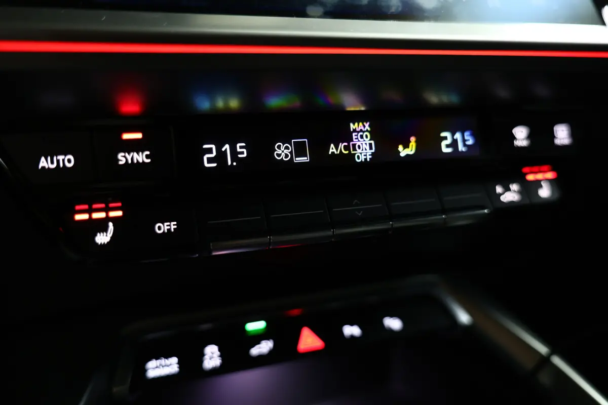 40 TFSI e S-Line PANO VIRTUAL CARPLAY LEDER DAB '21