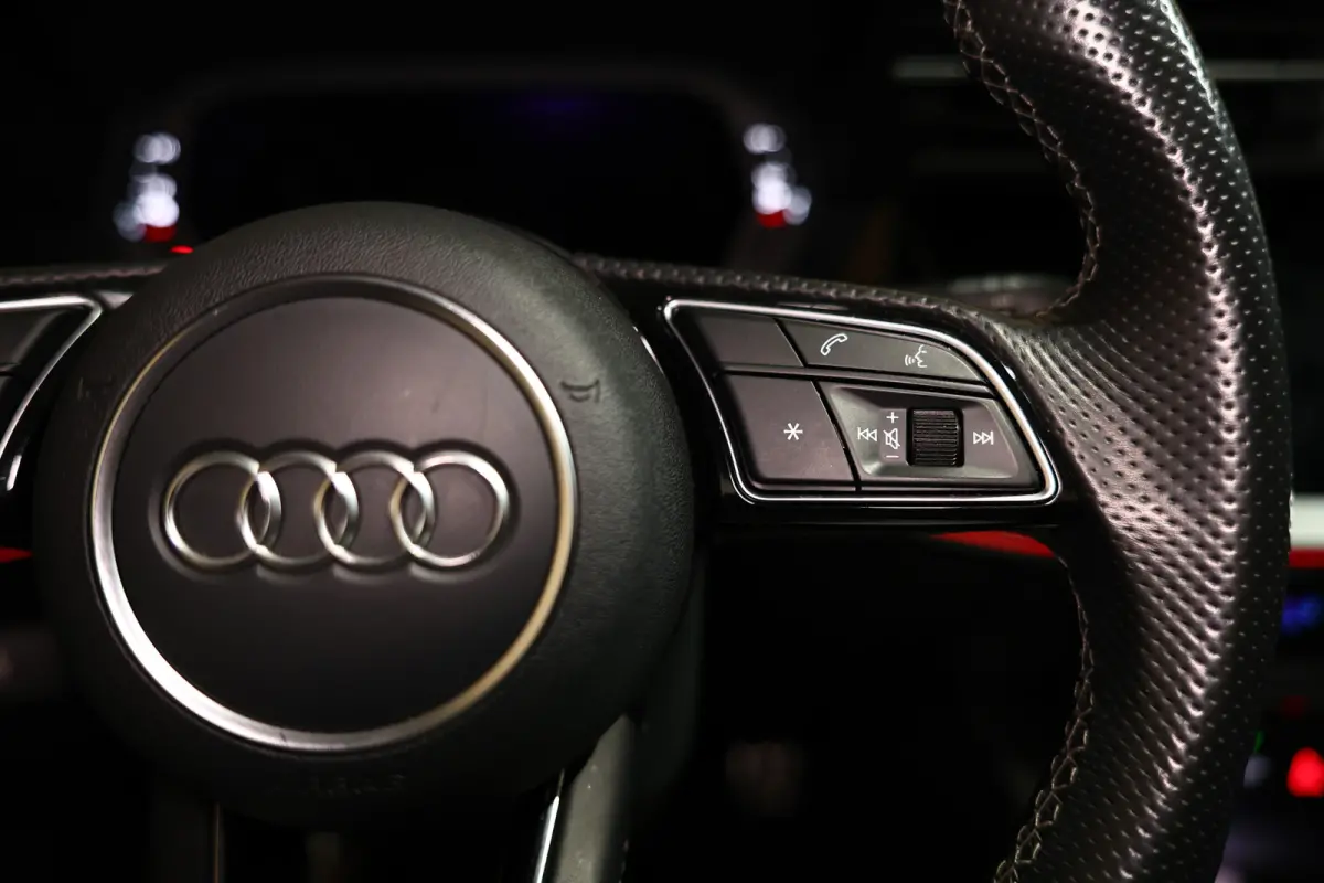 40 TFSI e S-Line PANO VIRTUAL CARPLAY LEDER DAB '21