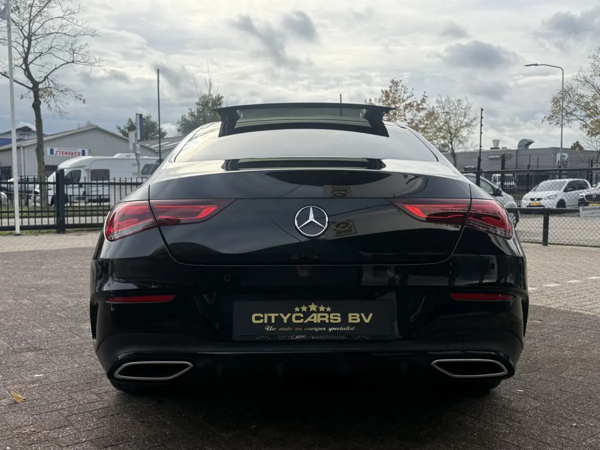 200 AMG-LINE automaat panodak navi camera climate ctr cruise ctr keyless matrix lmv 18 inch sound dealer onderhouden
