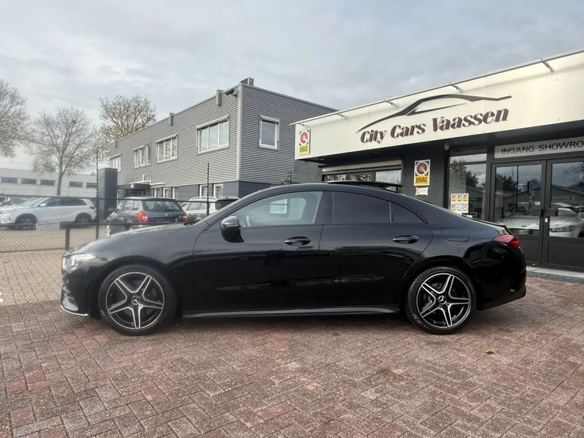 200 AMG-LINE automaat panodak navi camera climate ctr cruise ctr keyless matrix lmv 18 inch sound dealer onderhouden