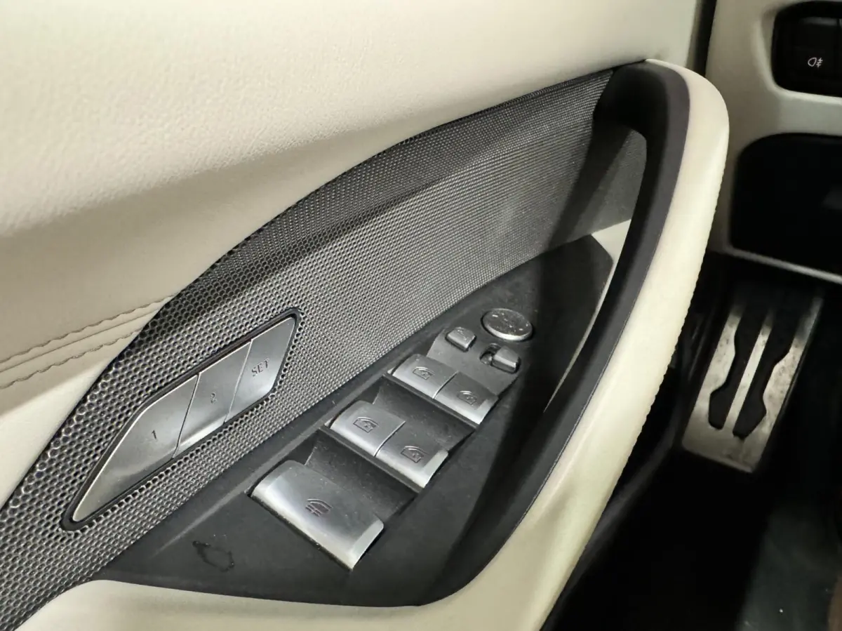 M440i xDrive High Executive
